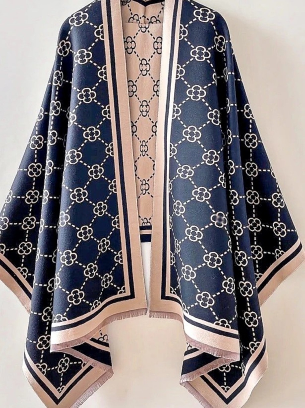 NWOT Super Soft Printed Scarf